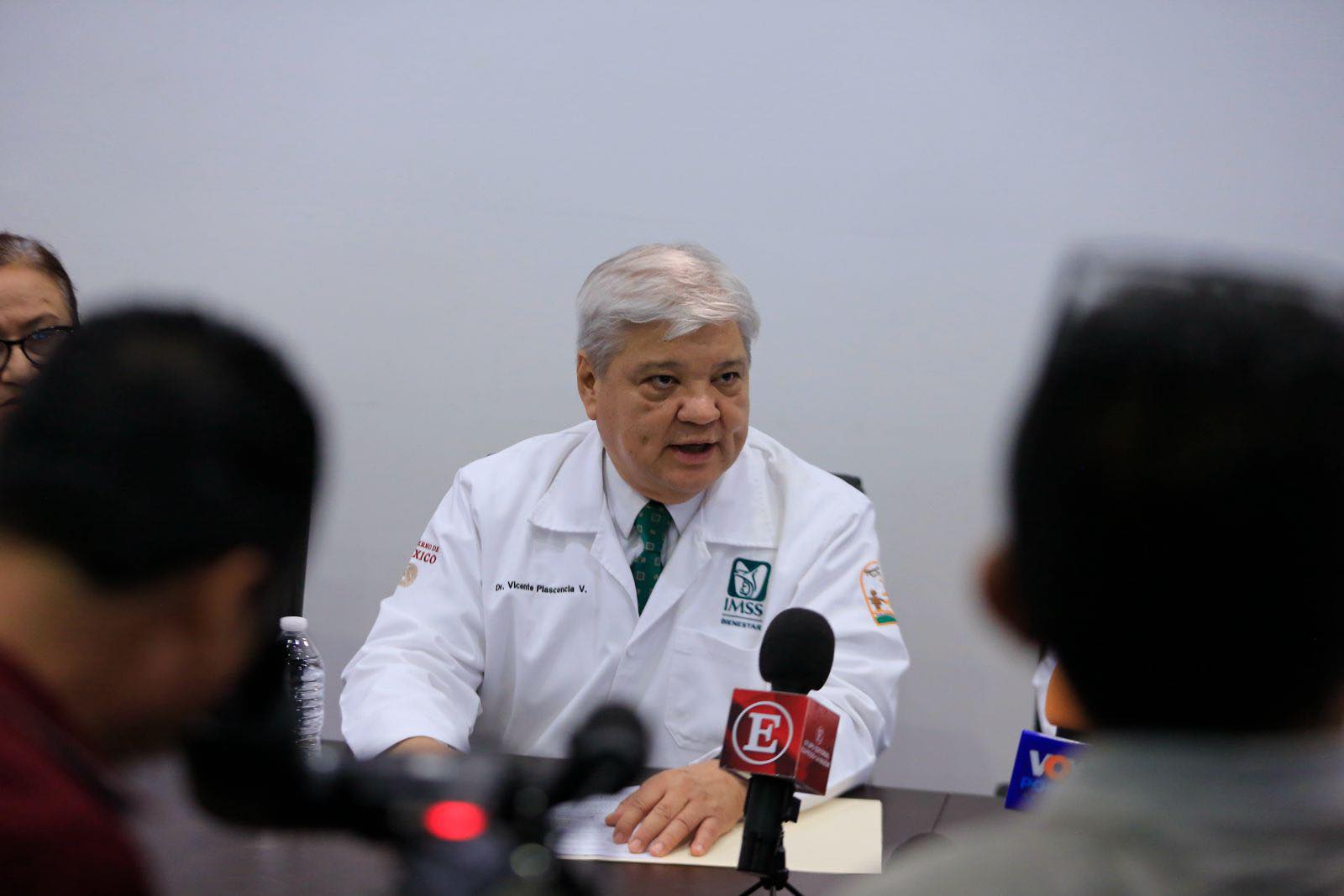 Renuncia Director de Hospital Infantil, Dr. Vicente Plascencia