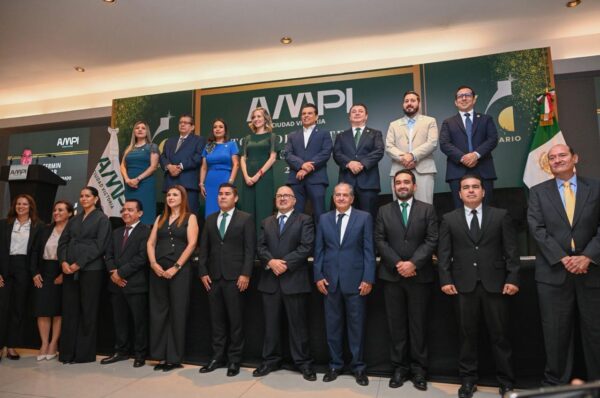 Fortalecen colaboración alcalde de Victoria y AMPI