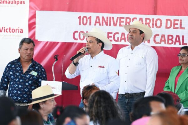 Celebra Lalo Gattás 101 aniversario de ejido Congregación Caballeros