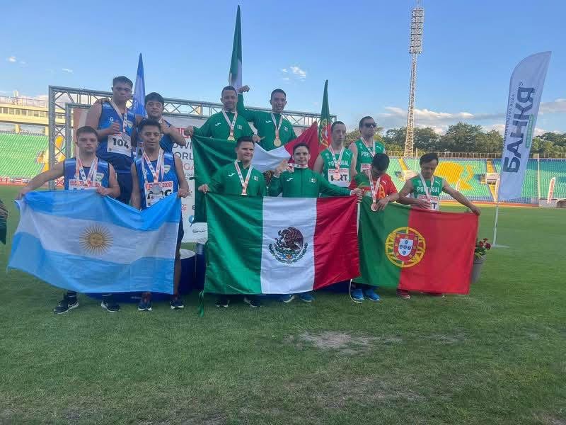 Ganan tamaulipecos oro y plata en Mundial de Atletismo para atletas con síndrome de Down