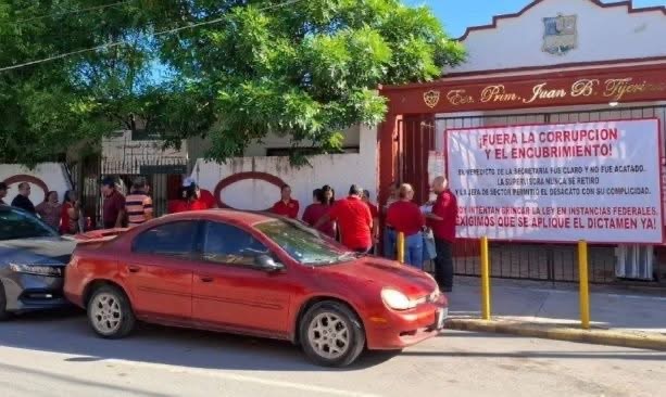 Maestros de la Zona Escolar 82 mantienen paro y exigen destitución de supervisora