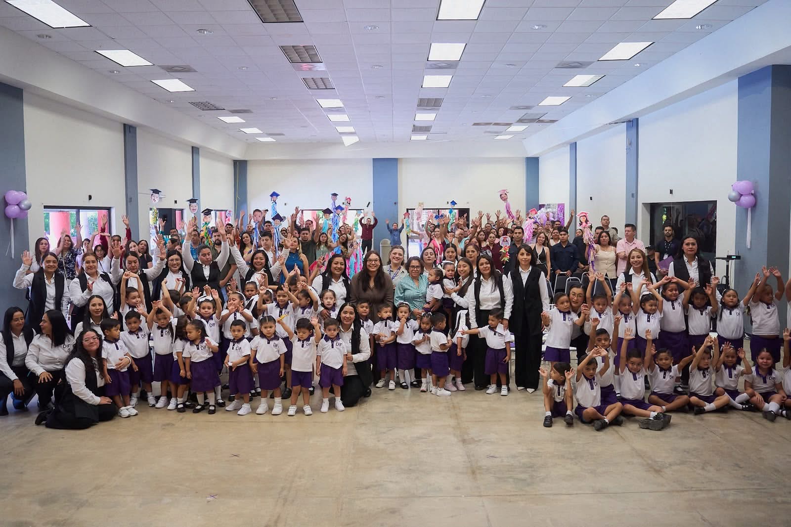 Gradúa DIF Tamaulipas a más de 2 mil 850 niñas y niños de educación preescolar