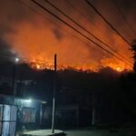 Incendio en la margen del río San Marcos alarma a vecinos de la colonia Mainero