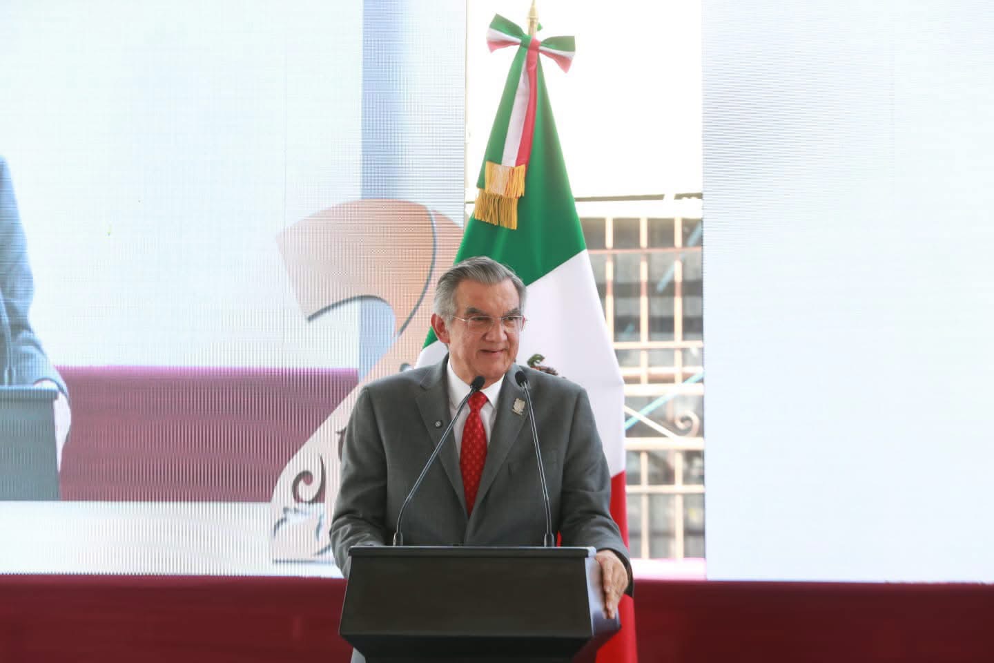 En Abasolo, impulsa Américo nuevas alternativas para el campo, obras y gestión de viviendas
