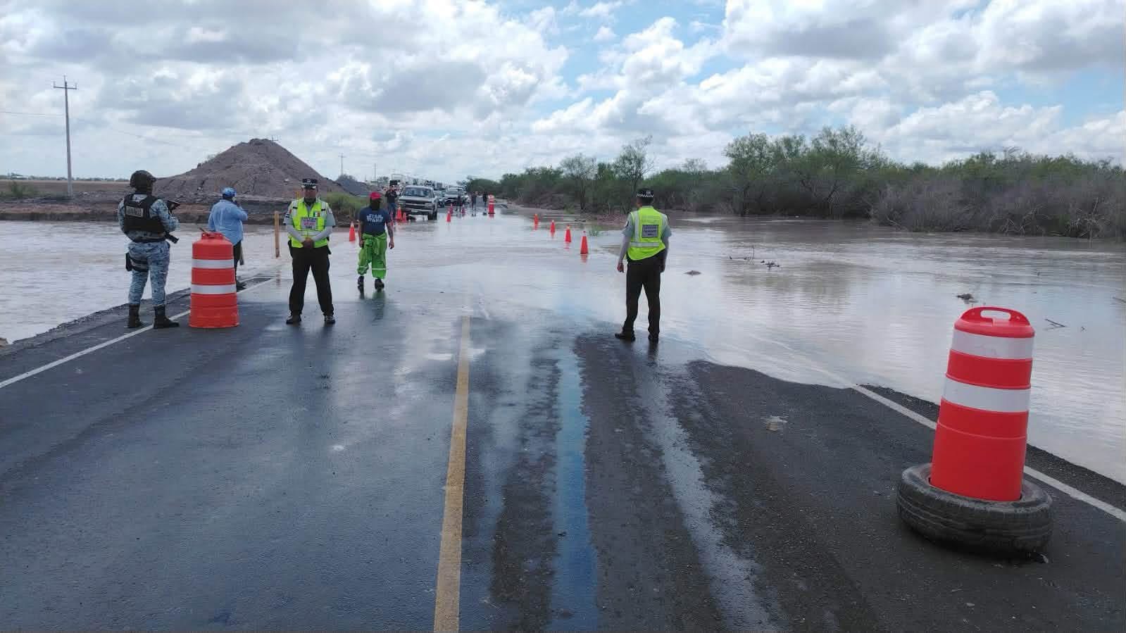Reportan cierre de la carretera San Fernando-Matamoros por inundaciones