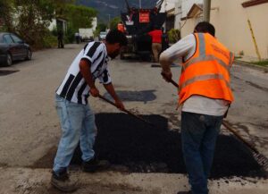 Refuerza Gobierno de Victoria trabajos de bacheo tras lluvias.